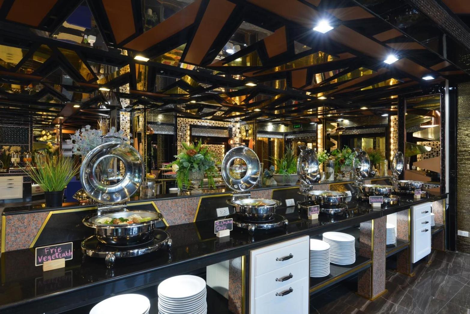 The Breton Hotel Media Bangkok Dış mekan fotoğraf