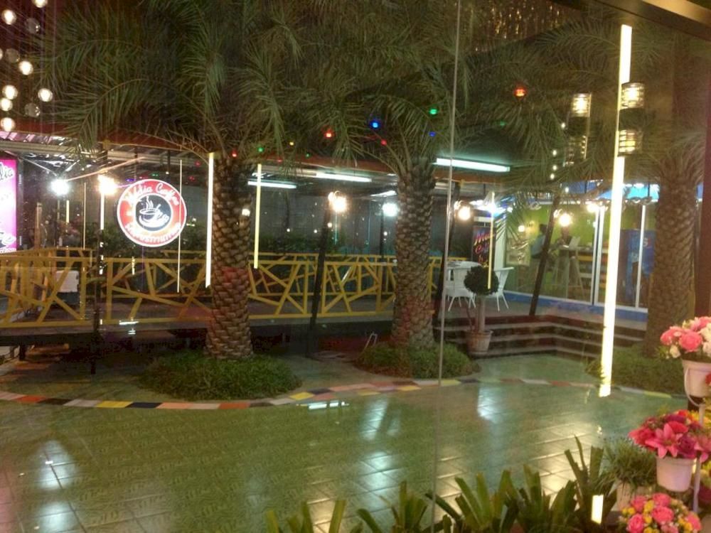 The Breton Hotel Media Bangkok Dış mekan fotoğraf