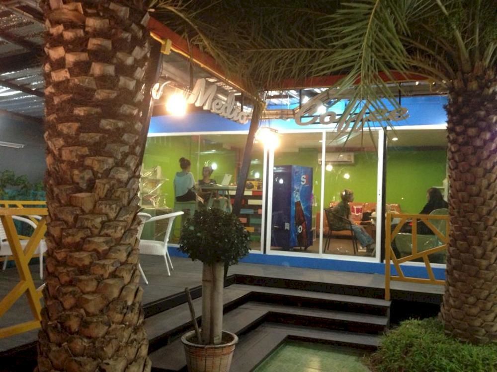 The Breton Hotel Media Bangkok Dış mekan fotoğraf